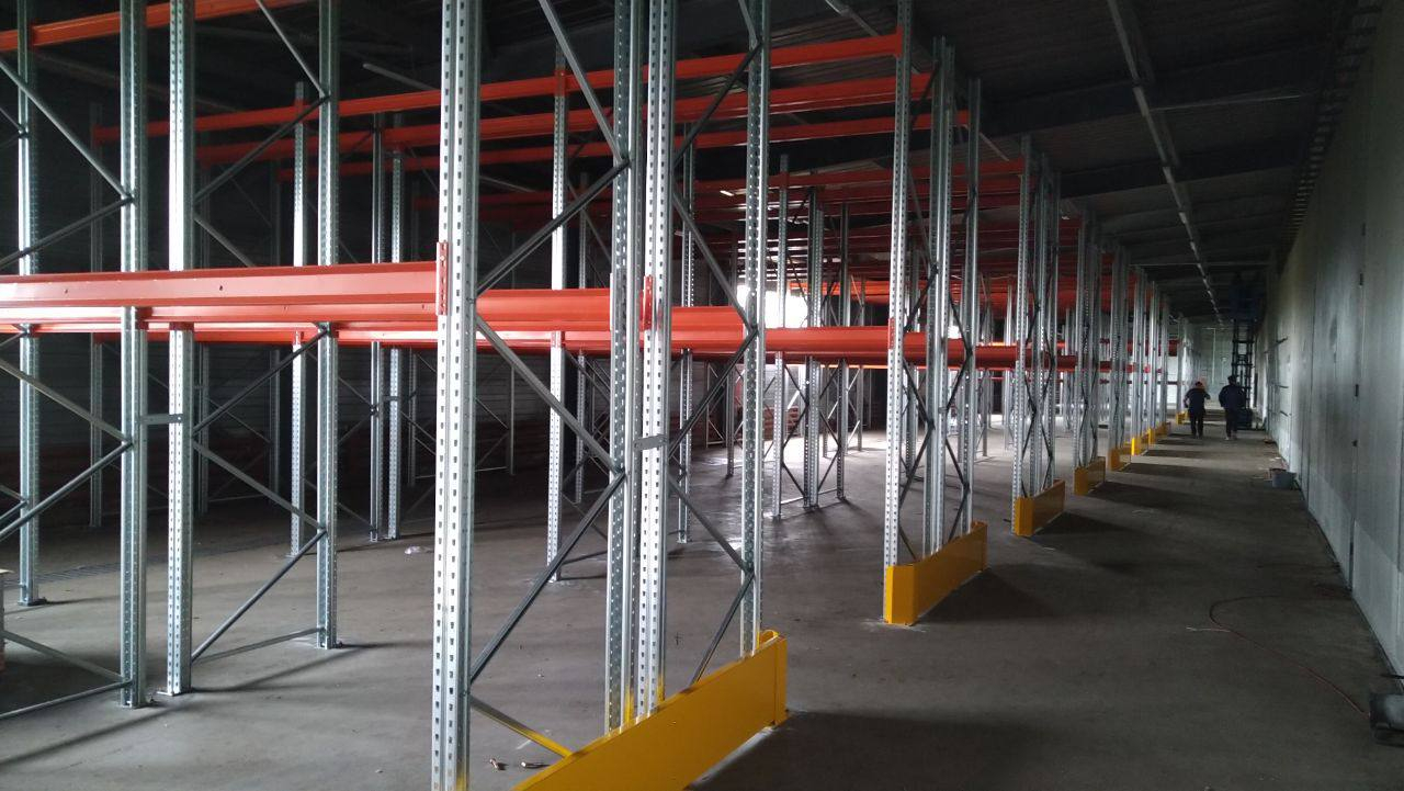 Монтаж паллетных стеллажей Монтаж паллетных стеллажей